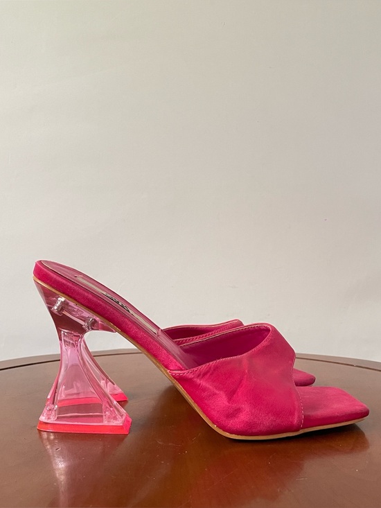 Shoes - Zara Pink Satin Heeled Mule Sandals | EU 41